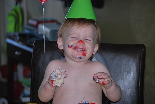 Cake. Party hat. Balloon. Done.